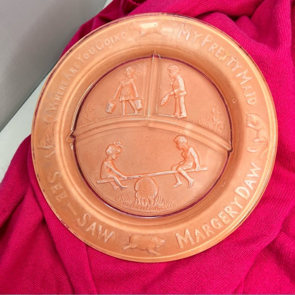 1930’s Margery Daw vintage child’s plate- dusty pink - Picture 3 of 8